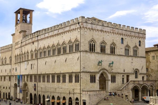 palazzo-dei-priori-perugia